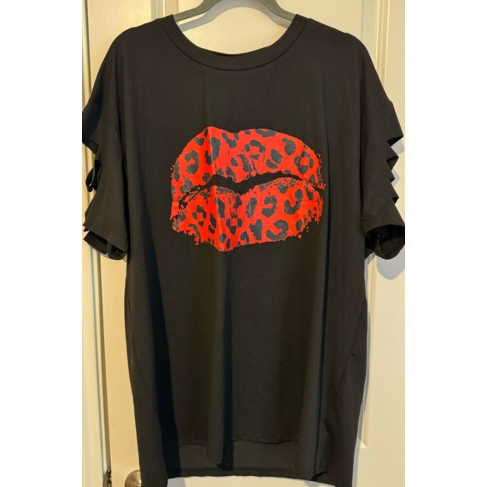SHEIN Leopard Print Lips Graphic Tee Black 3X Cutout Sleeve Plus Size NWOT